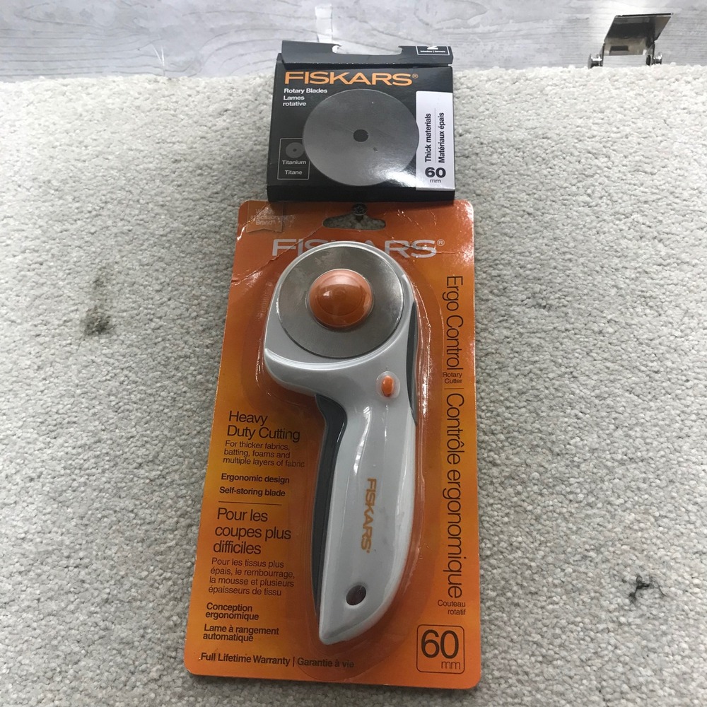 Fiskars Ergo Control Rotary Cutter 60mm Heavy Duty Cutting + Blades NWT
